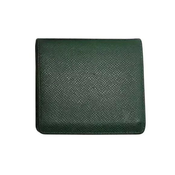 Louis Vuitton Taiga Green3 Cult Card Wallet W/ Dust Bag